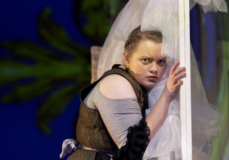 Emma Milton is Susanna in 费加罗的婚礼, to be held in Stansbury Theater.