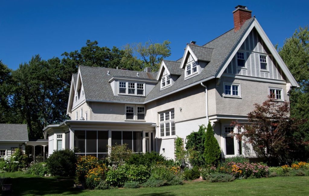 The outside of Olive Hamar House