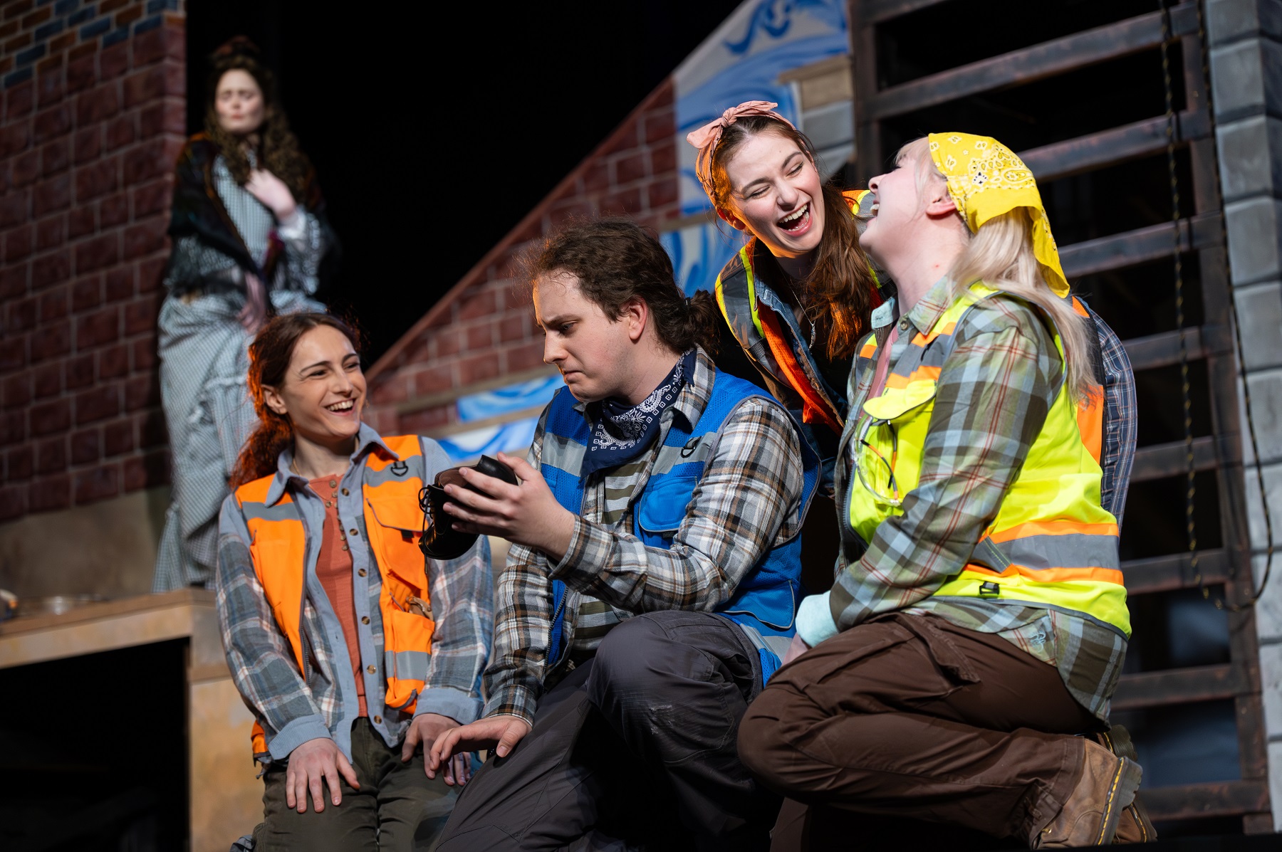 Sam Dill, Henry Roach, Emily Hamm, and Mariah Schaumberg are seen during opera rehearsal for 爱丽丝Tierney.