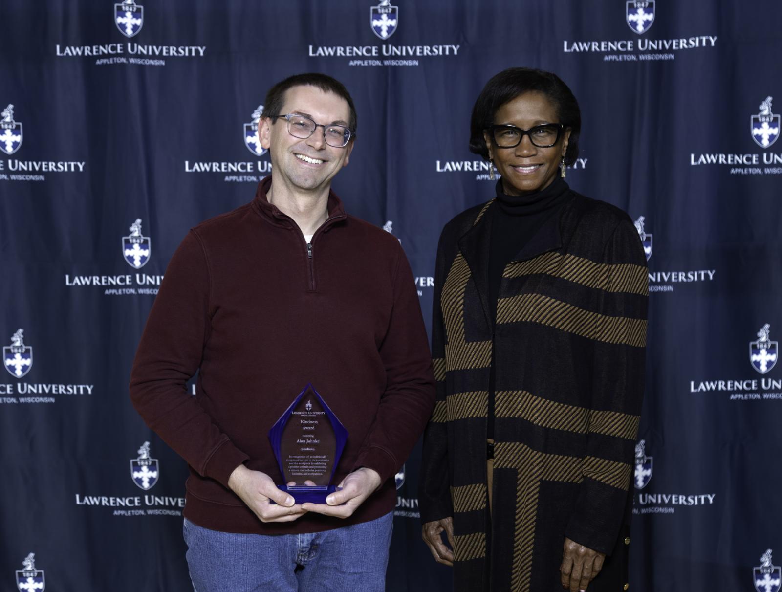 Alan Jahnke poses for photo with President Laurie Carter.