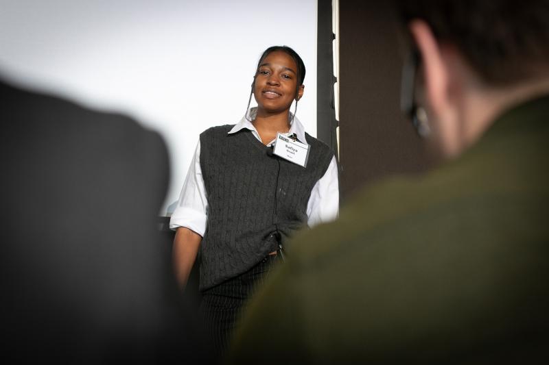 Safiya Grant makes her pitch to the judges at The Pitch in The Fox Club at Fox Cities Stadium. Students like Safiya who are entrepreneurship majors, study entrepreneurship in college, and earn a business and entrepreneurship degree. 