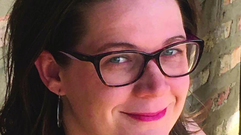 Head shot of Lauren Stokes.
