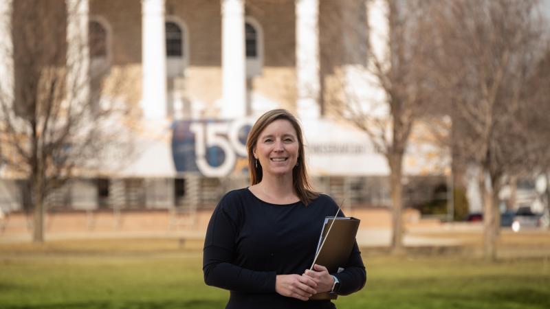 Portrait on Main Hall Green: Shannon Gravelle (Photo by Jacob Hanekamp '25)