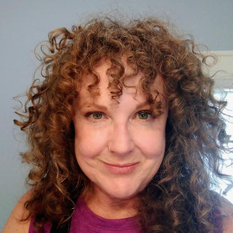 Headshot of Lee Sterling
