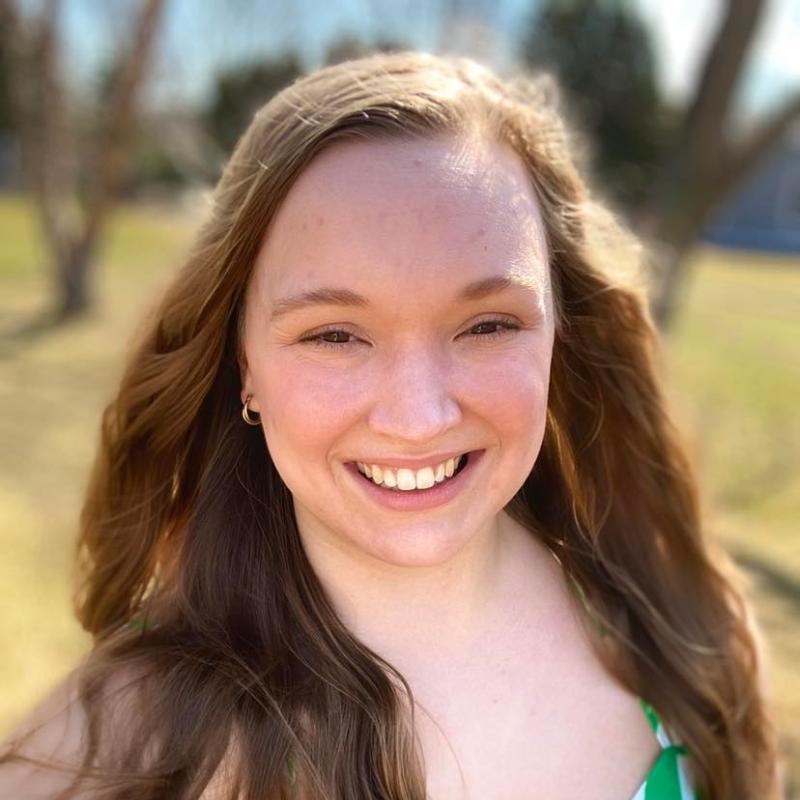 Deanna Kolell casual photo